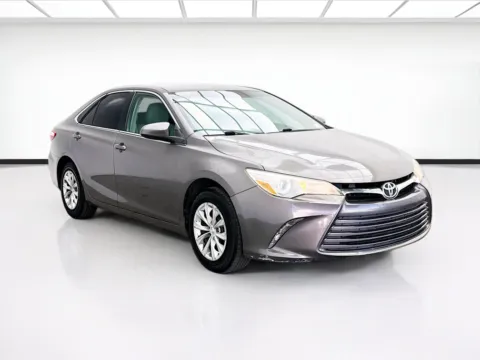 Another view of 2016 Toyota Camry LE for sale in Bellflower, CA at STG Bellflower