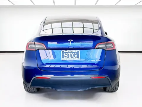 More photos of 2022 Tesla Model Y Long Range at STG Bellflower, CA