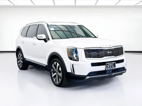 Another view of 2020 Kia Telluride S for sale in Bellflower, CA at STG Bellflower