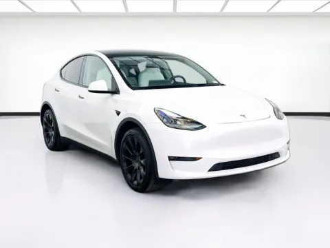 Another view of 2024 Tesla Model Y Long Range for sale in Bellflower, CA at STG Bellflower