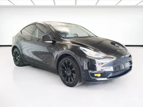 Another view of 2022 Tesla Model Y Long Range for sale in Bellflower, CA at STG Bellflower