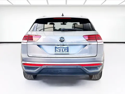 More photos of 2020 Volkswagen Atlas Cross Sport 2.0T SE w/Technology at STG Bellflower, CA