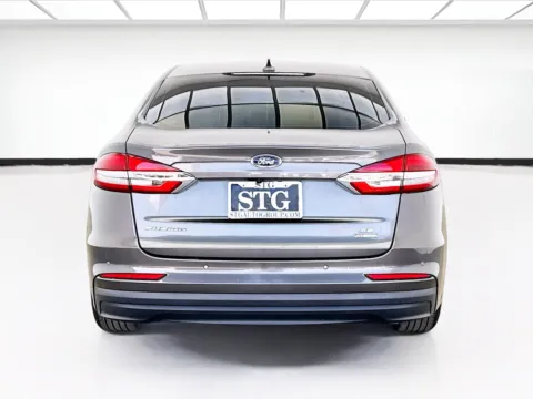 More photos of 2020 Ford Fusion Hybrid SE at STG Bellflower, CA