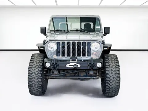 Photos of 2020 Jeep Gladiator Sport for sale in Bellflower, CA at STG Bellflower