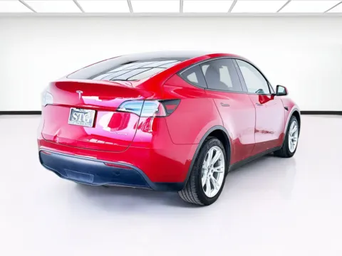 More photos of 2020 Tesla Model Y Long Range at STG Bellflower, CA