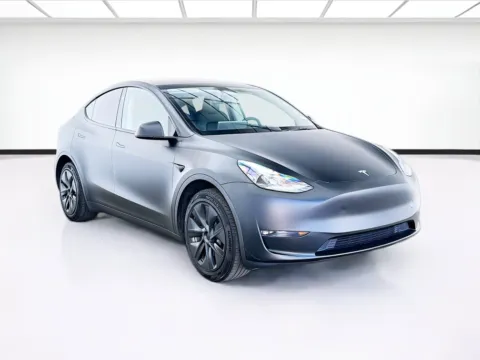Another view of 2024 Tesla Model Y Long Range for sale in Bellflower, CA at STG Bellflower