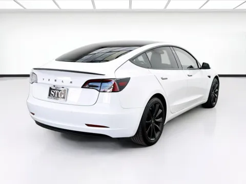 More photos of 2018 Tesla Model 3 Long Range at STG Bellflower, CA