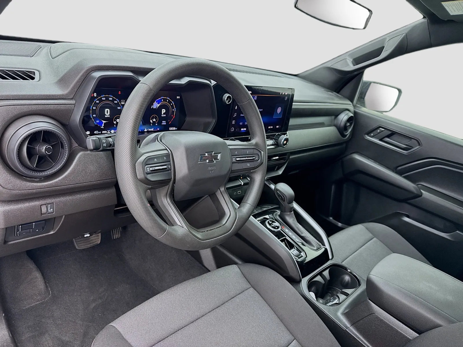 Chevrolet Colorado photo 7