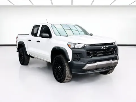Another view of 2025 Chevrolet Colorado Trail Boss for sale in Bellflower, CA at STG Bellflower