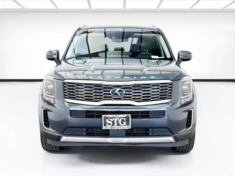 Photos of 2020 Kia Telluride EX for sale in Bellflower, CA at STG Bellflower