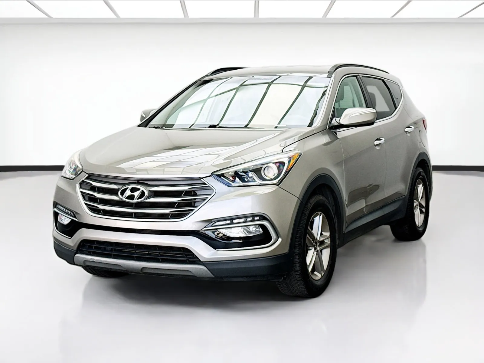 Gray 2018 Hyundai Santa Fe Sport 2.4 Base for sale in Bellflower, CA