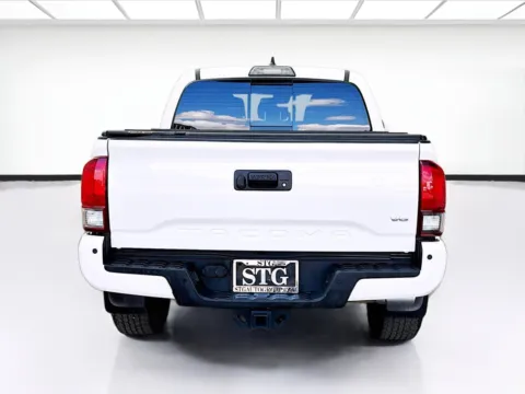 More photos of 2018 Toyota Tacoma TRD Off-Road V6 at STG Bellflower, CA