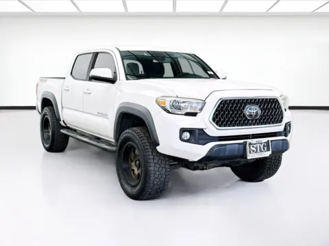 Another view of 2019 Toyota Tacoma TRD Off-Road W/TECHNOLOGY PACKAGE V6 for sale in Bellflower, CA at STG Bellflower