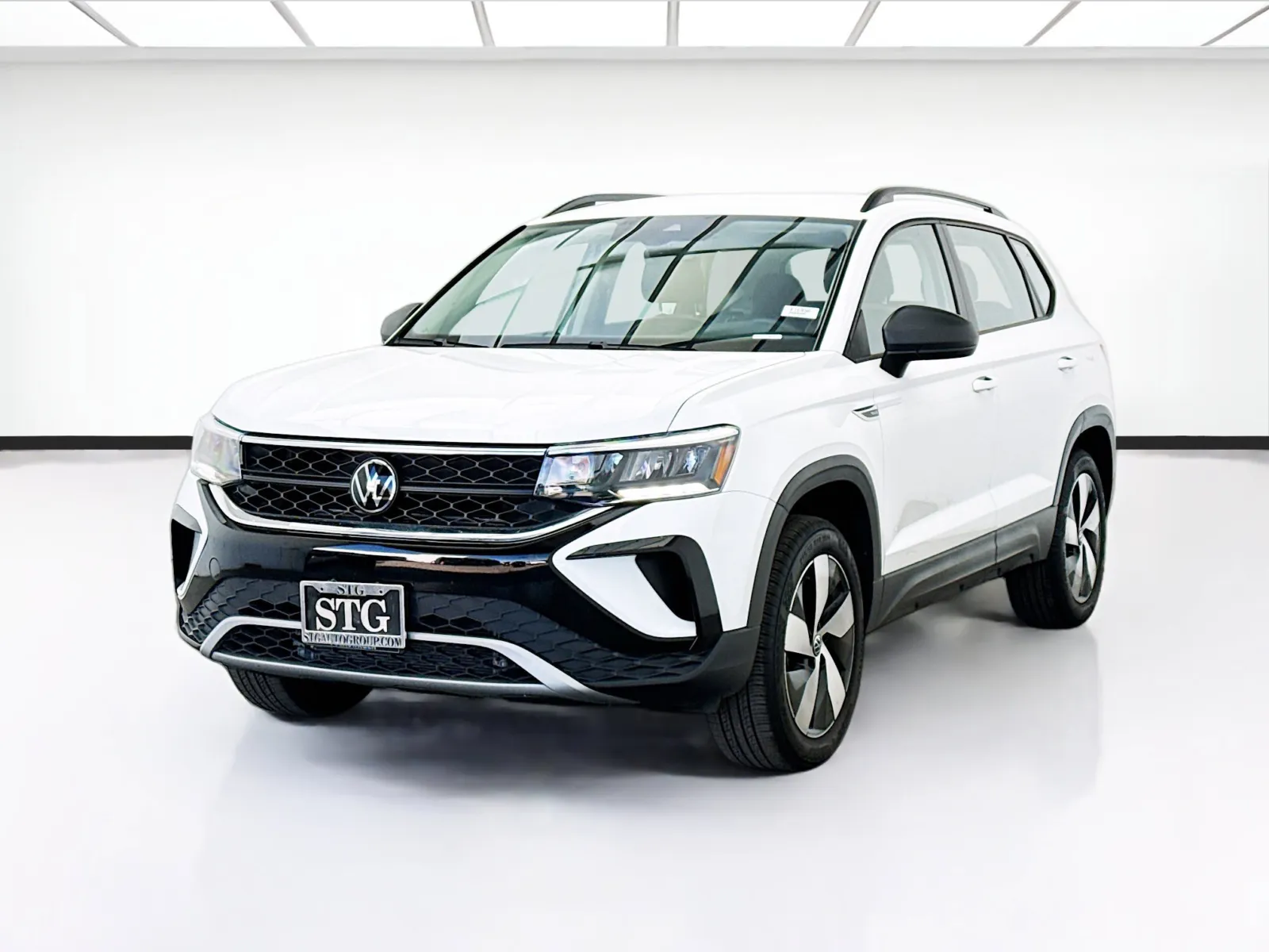 White 2024 Volkswagen Taos 1.5T S for sale in Bellflower, CA