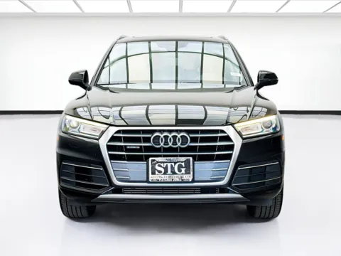 Photos of 2019 Audi Q5 2.0T Premium quattro for sale in Bellflower, CA at STG Bellflower