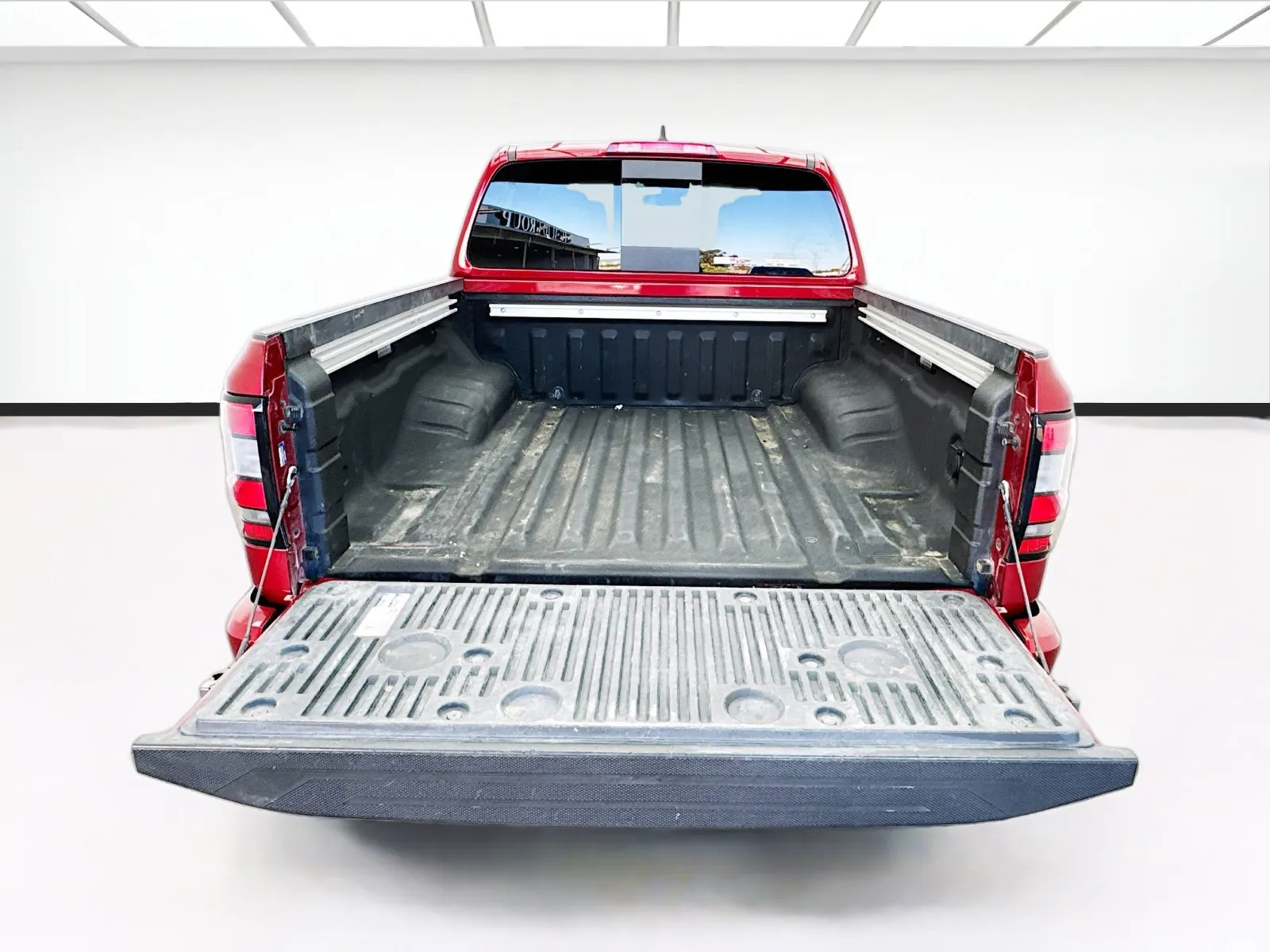 Nissan Frontier photo 17