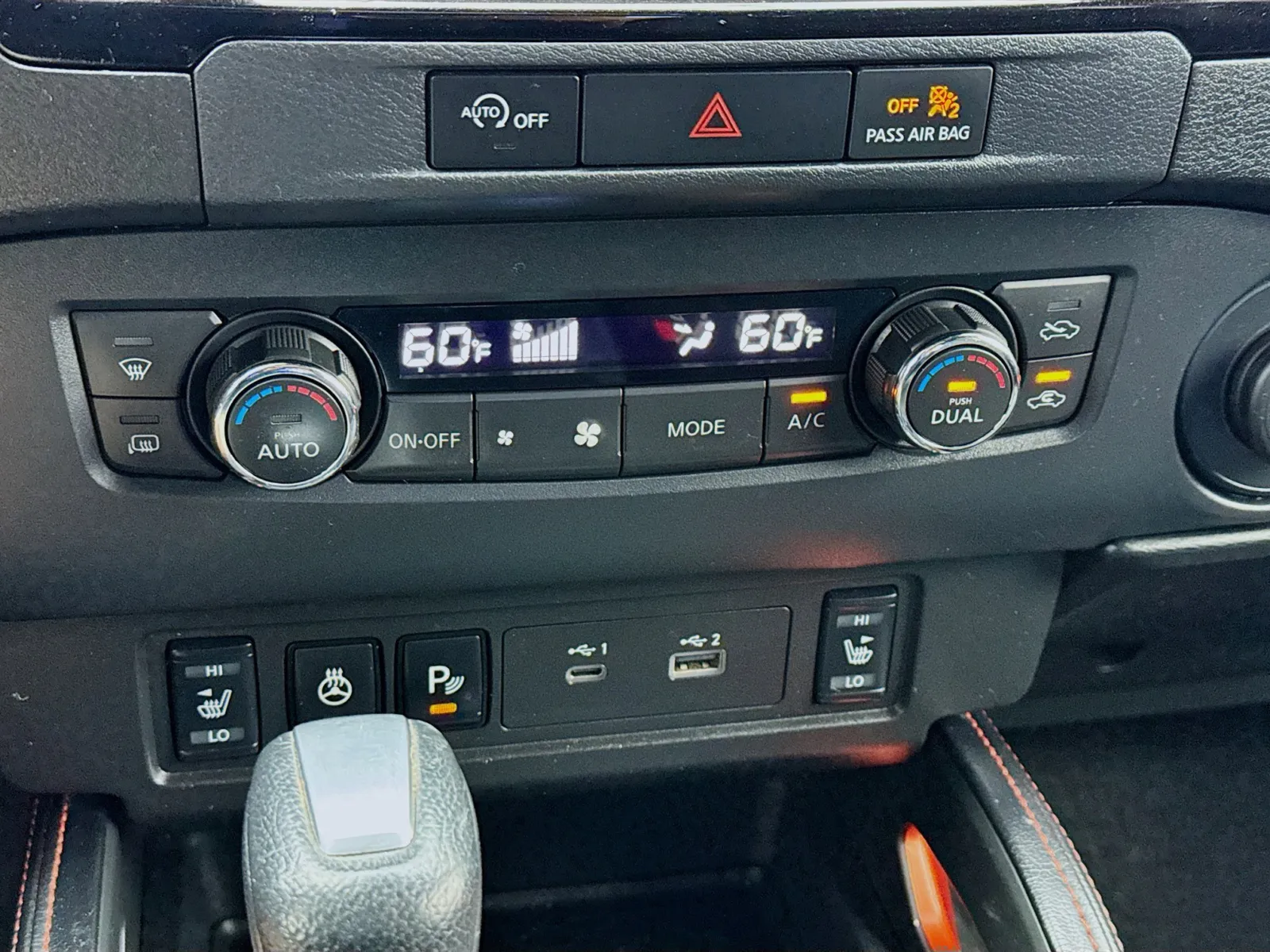 Nissan Frontier photo 12