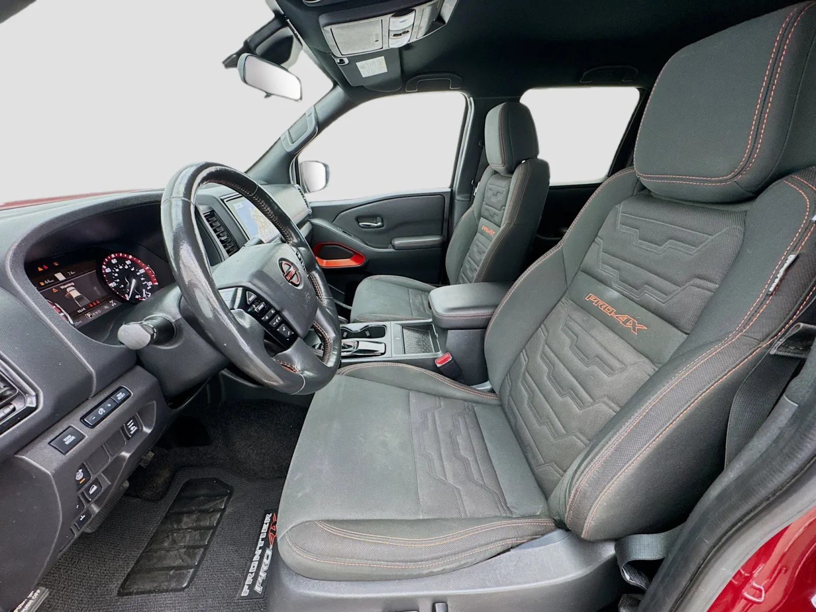 Nissan Frontier photo 13