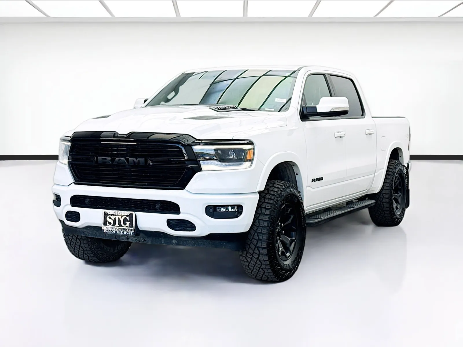 White 2020 Ram 1500 Laramie LEVEL 2 & NIGHT EDITION for sale in Bellflower, CA