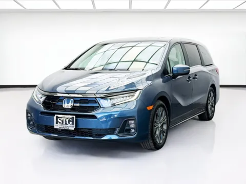 Blue 2025 Honda Odyssey Touring for sale in Bellflower, CA