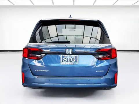 More photos of 2025 Honda Odyssey Touring at STG Bellflower, CA