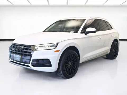 White 2018 Audi Q5 2.0T Premium quattro for sale in Bellflower, CA