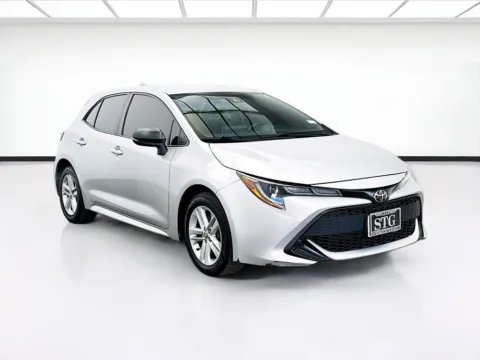 Another view of 2019 Toyota Corolla Hatchback SE for sale in Bellflower, CA at STG Bellflower