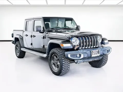 Another view of 2020 Jeep Gladiator Overland for sale in Bellflower, CA at STG Bellflower
