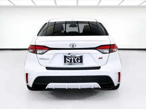 More photos of 2021 Toyota Corolla SE at STG Bellflower, CA