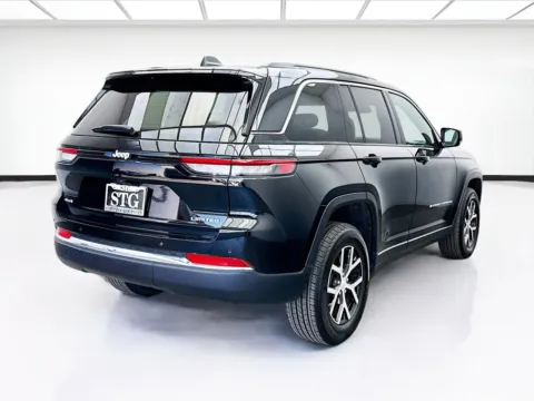 More photos of 2025 Jeep Grand Cherokee Limited at STG Bellflower, CA