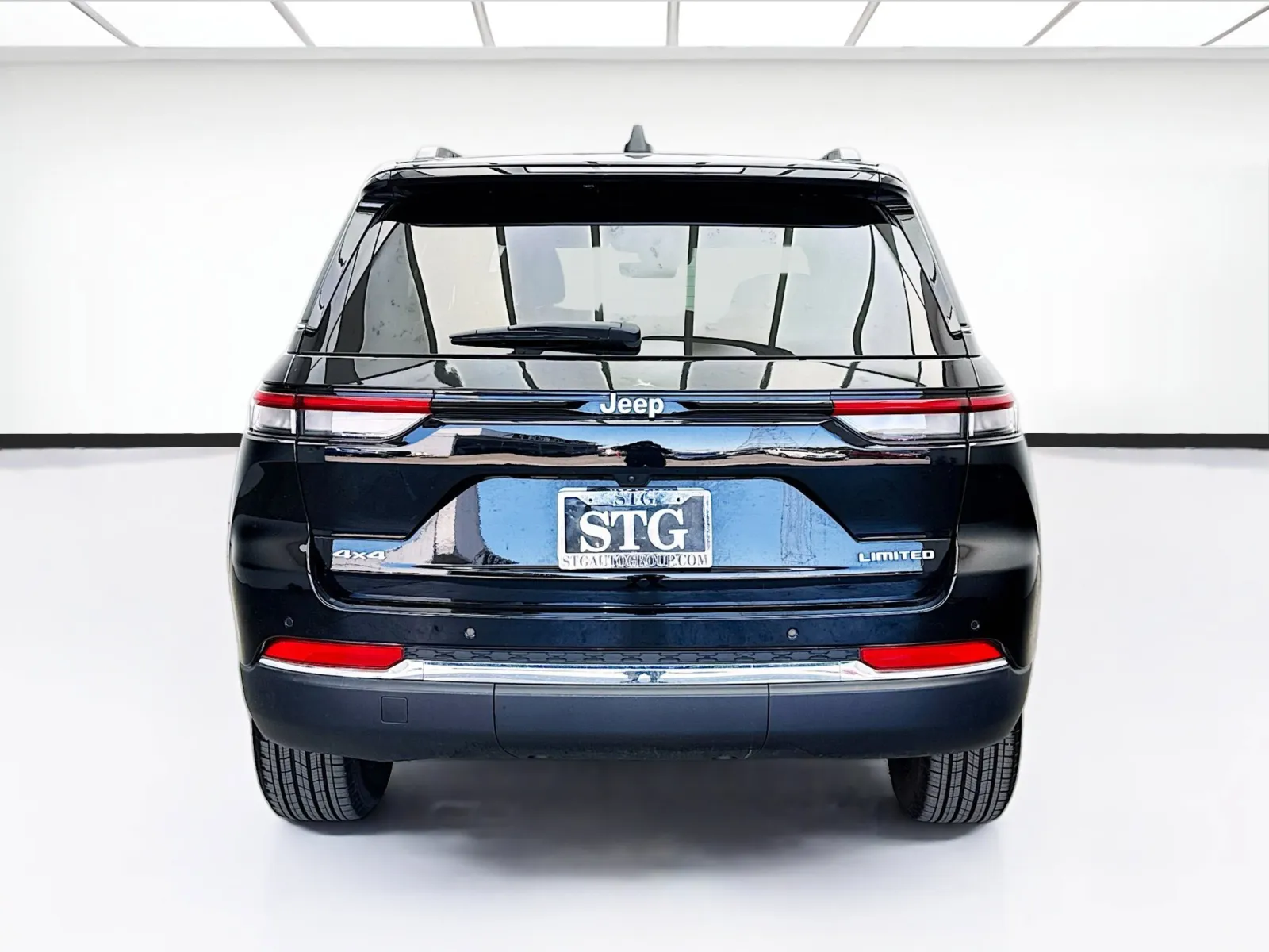 Jeep Grand Cherokee photo 5
