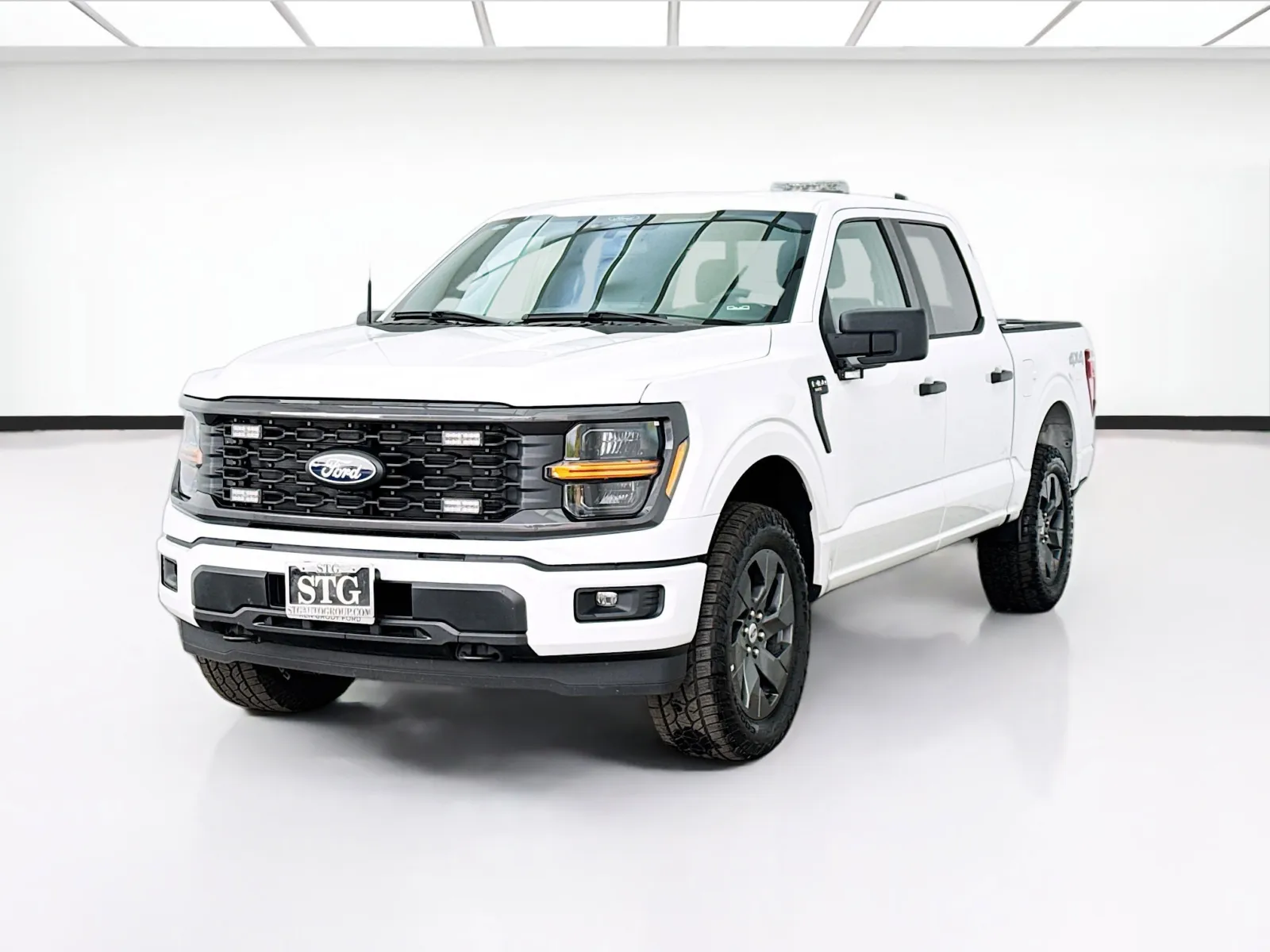 White 2025 Ford F-150 STX for sale in Bellflower, CA