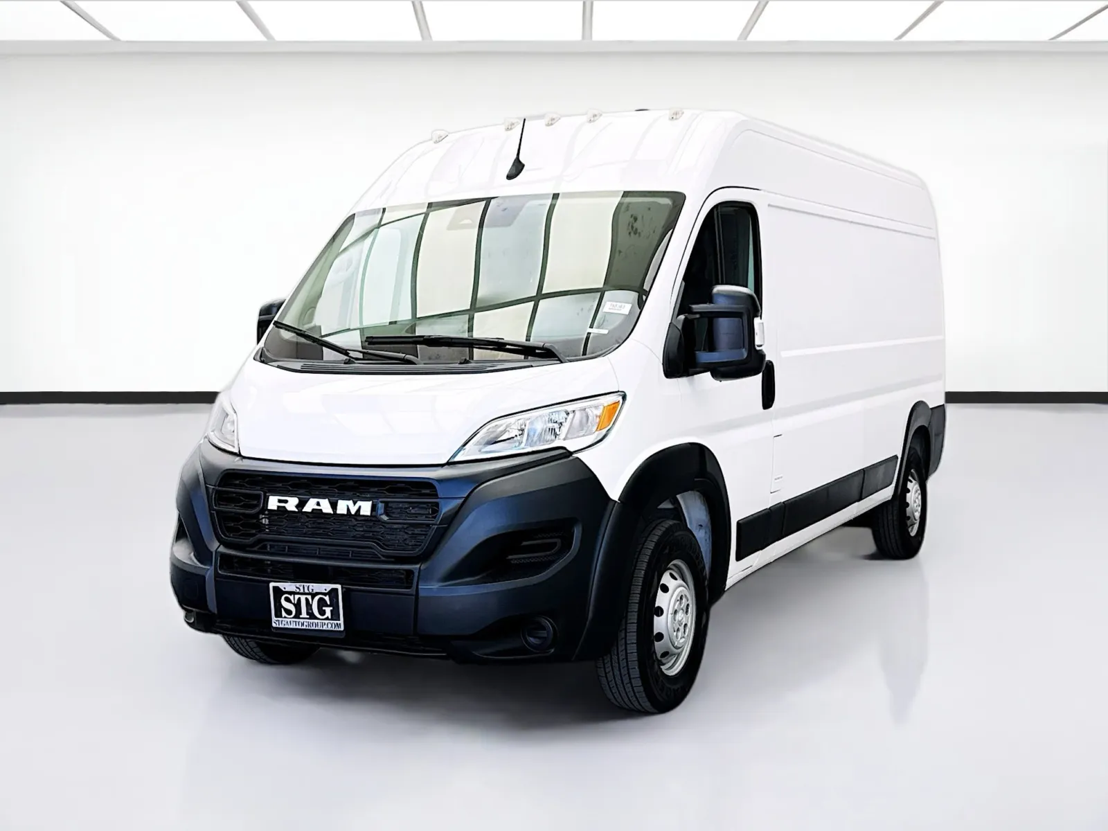 White 2023 Ram ProMaster Cargo Van High Roof 159 WB for sale in Bellflower, CA