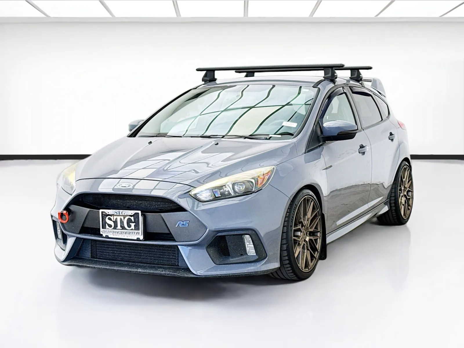 Gray 2016 Ford Focus RS for sale in Bellflower, CA
