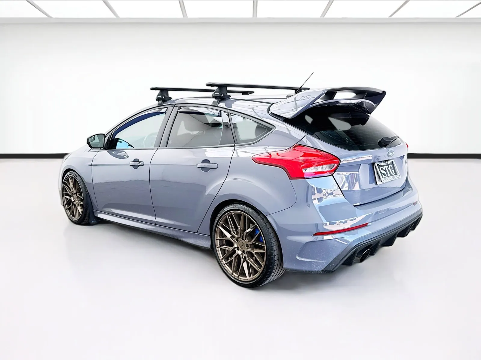 Ford Focus photo 6