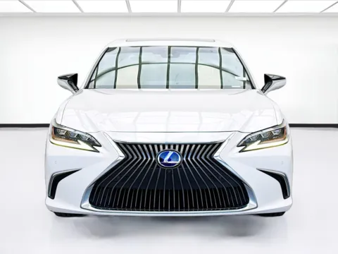 Photos of 2020 Lexus ES 300h Luxury for sale in Bellflower, CA at STG Bellflower