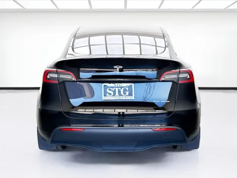 More photos of 2024 Tesla Model Y Long Range at STG Bellflower, CA