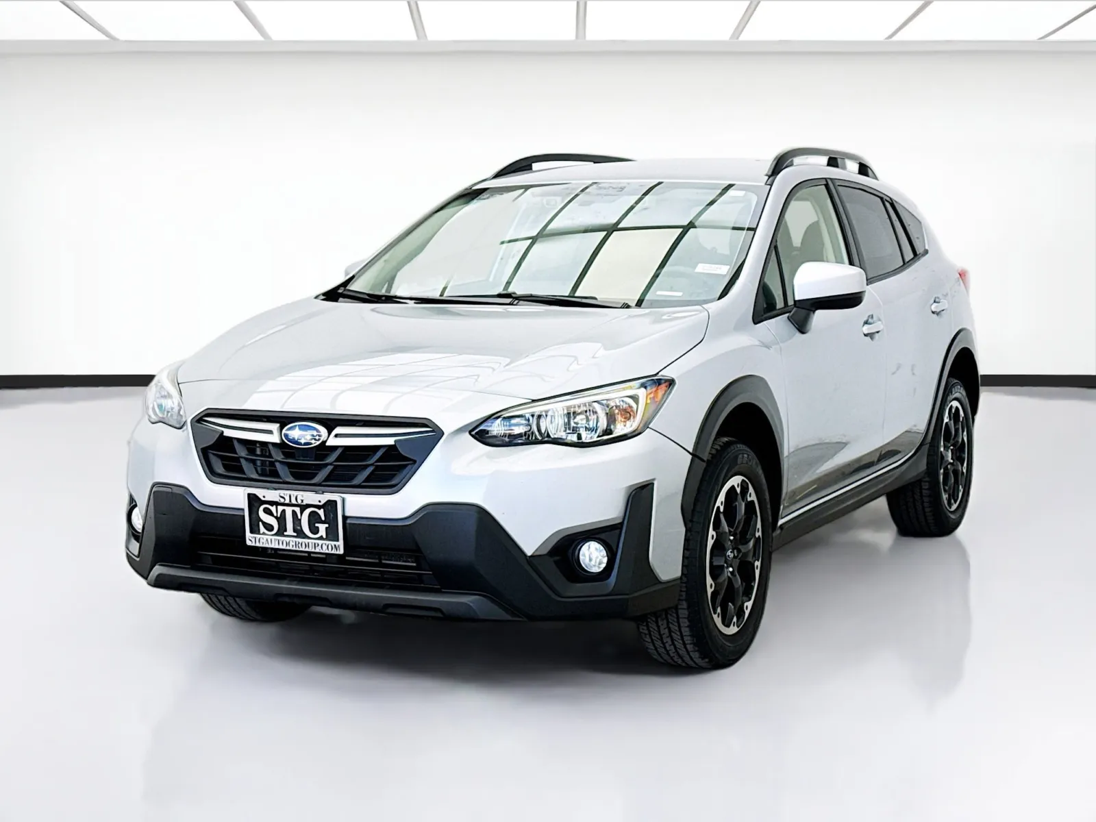 Silver 2023 Subaru Crosstrek Premium for sale in Bellflower, CA