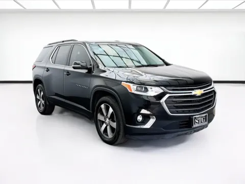 Another view of 2019 Chevrolet Traverse 3LT for sale in Bellflower, CA at STG Bellflower