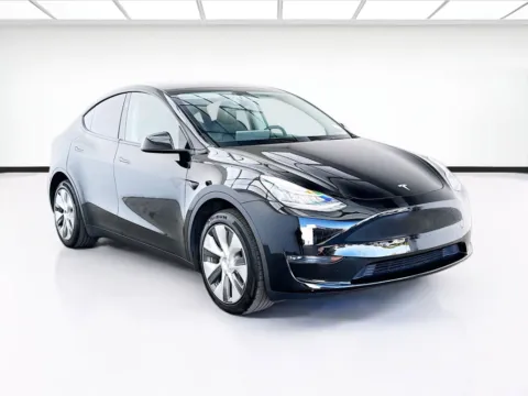 Another view of 2023 Tesla Model Y Long Range for sale in Bellflower, CA at STG Bellflower