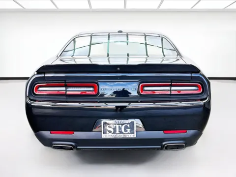 More photos of 2022 Dodge Challenger SXT at STG Bellflower, CA