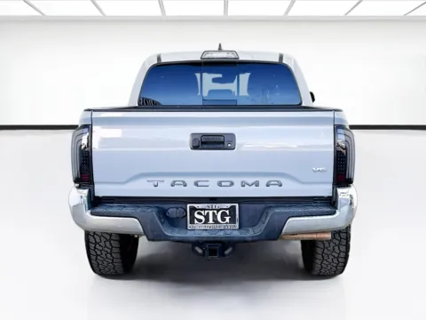 More photos of 2019 Toyota Tacoma TRD Off-Road V6 at STG Bellflower, CA