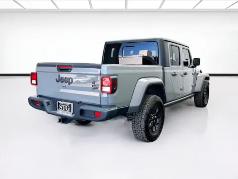 More photos of 2022 Jeep Gladiator Sport at STG Bellflower, CA