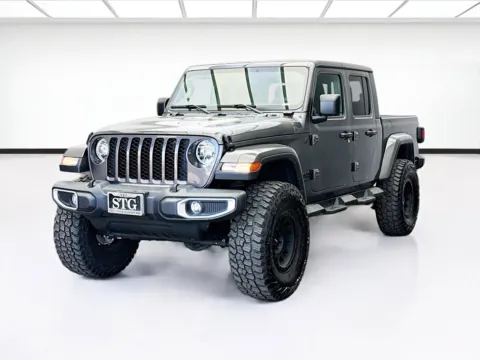 Gray 2023 Jeep Gladiator Sport S for sale in Bellflower, CA