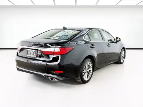 More photos of 2016 Lexus ES 350 at STG Bellflower, CA