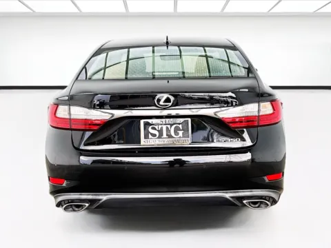 More photos of 2016 Lexus ES 350 at STG Bellflower, CA