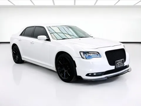 Another view of 2018 Chrysler 300 S for sale in Bellflower, CA at STG Bellflower