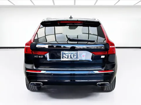 More photos of 2021 Volvo XC60 T8 Inscription Expression at STG Bellflower, CA