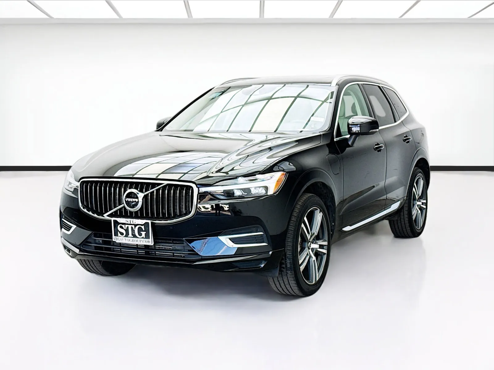 Black 2021 Volvo XC60 T8 Inscription Expression for sale in Bellflower, CA