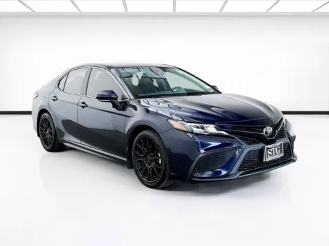 Another view of 2021 Toyota Camry SE w/TRD Appearance Package for sale in Bellflower, CA at STG Bellflower